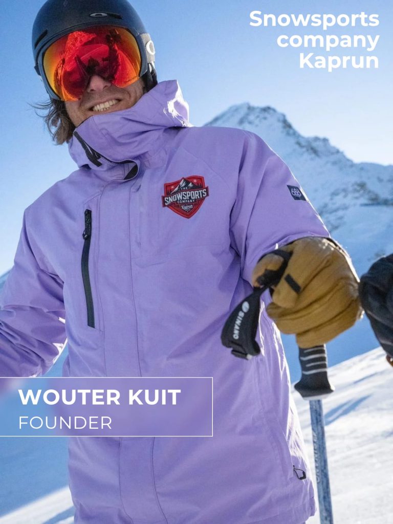 Skilehrer in blauer Jacke unterrichtet Kinder im Schnee, Skischule Kaprun, Wintersport